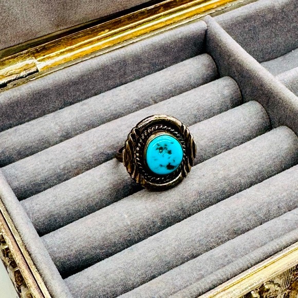 Vintage Navajo Signed Silver Turquoise Ring - Picture 1 of 14